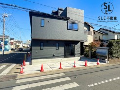 1号棟 明るい陽射しがたっぷり差し込む、心地よい空間。