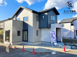 【即日予約可】角地×駐車並列2台☆シェアWICや2.5m以上ある天井の魅力