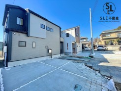 【駐車２台可】全室南向きで陽当たり良好な４ＬＤＫ新築戸建