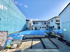 閑静な住宅街
カースペース2台可能
ファミリータイプの４LDK
開発分譲地内