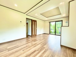 注文住宅の仕様をリフォームにて整えておりますので、あったらいいなが備わった住宅です。