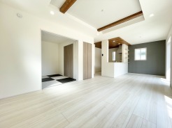 【長期優良住宅】将来のライフスタイル変化にも対応しやすい間取りで、長く住み続けられる安心感があります。