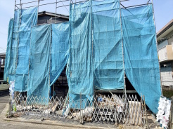 2面採光でたっぷり自然光が入り、日中も照明入らずの明るさ◎