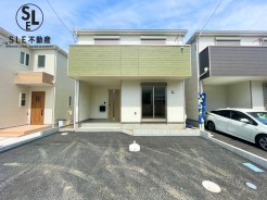 間もなく完成ですが、近隣に同施工完成物件があるためそちらにご案内も可能です。一度ご検討くださいませ。