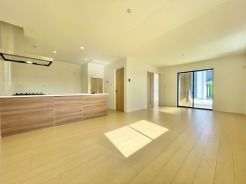 1号棟 家族の団らんスペースリビングは約20.5帖