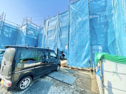 こちらの住宅を夢のマイホームにいかがでしょうか。素敵なマイホームライフをお過ごしいただけます。