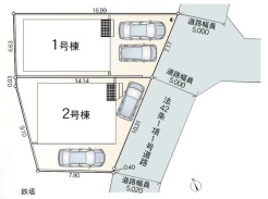 カースペースは車種によりますが、2台駐車可能です。
