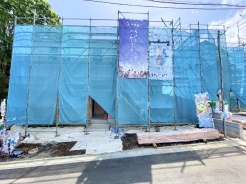 LDKの横には心安らぐ和洋室が付設されております。