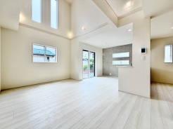 秦野市鶴巻南３丁目