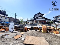 長期優良住宅や耐震等級3、こだわりの天板90cmペニンシュラキッチンなどが魅力的な新築戸建。是非一度ご覧になってみてください。