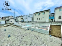 広々とした敷地45坪越えの住宅になります。南庭も付いておりますので、ガーデ人ぐなども良いですね。