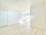 3号棟 リビングにはウォークインクローゼット収納付き◎