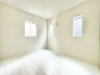 洋室約5.25帖、趣味の部屋にいかがでしょうか。