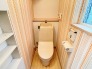 お洒落なトイレには収納があるため、細々したものの収納にも便利です。