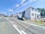 前面は、広々としておりますので、お車の運転が少し心配な方も比較的安心です。