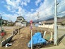 夜間でも街灯が設置されているため、防犯面でも安心感のある住環境となっています