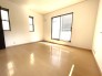 全部屋に収納スペースございます。また、全部屋それぞれ離れておりますので、比較的にお隣のお部屋を気にせずお過ごしいただけそうです。