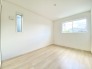 2号棟 2階洋室6帖のお部屋。