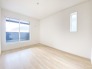 2号棟 2階洋室6帖の部屋にはたっぷり収納が可能な、約1.1帖のＷＩＣ付◎