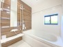 浴室乾燥機付きのため、花粉の時期や雨の日でも洗濯物を干す場所に困りません。