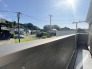 南東側居室と南西側居室はバルコニーで繋がっております。