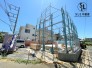 【駐車3台可】北東角地の開放感ある立地に佇む4ＬＤＫ新築戸建です。