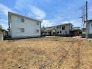 第一種低層住居専用地域のため、閑静な住宅街に佇みます。