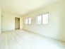 2階9帖のお部屋は、将来の家族構成の変化に対応可能◎※間仕切り壁は有償。