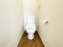 1号棟 ウォシュレット付きトイレは1階と2階にそれぞれ完備しております。
