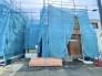 1号棟 ◆面を強化する耐震構造（筋交いにより横からの力に耐える『耐力壁』
◆Low-E複層ガラス採用で、省エネ・光熱費カットにも貢献します。