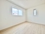 1号棟 2階の各居室が6帖以上と広々としておりますので、のんびりとお過ごしいただけます