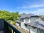 2階バルコニーからの眺望です。
緑も見れて清々しい住環境です。