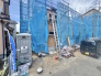 全居室2面採光となっており陽当たりと開放感が良好で、建物全体が明るく感じられます。1号棟の主寝室は約8.2帖とゆったりくつろげる空間です。