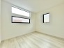 2号棟 2面採光のとれた明るいお部屋です。