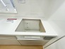 3口ガスコンロが入ります。