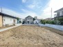 1号棟 ■断熱性能も高レベルな等級6
住宅性能評価において高レベルな等級6を標準取得しており、高い断熱性を確保しています※。建物全体の断熱性が高まることで、一年を通じた快適性の向上やヒートショックリスクの軽減、冷暖房効率の改善による光熱費の節約も期待できます。
