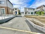 東側と西側と隣地の通路になっている為、開放感があります。