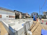 リビング横の居室は来客用としても活用ができます。