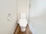汚れにくく、お掃除がしやすい形状の便器や、節水型トイレを採用し、家計にも地球にもやさしい仕様となっています。