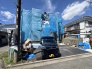 カラーモニター付きインターホンは、玄関を開けずに訪問者を確認できるため、防犯面で安心です。