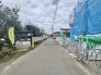 2号棟 前面道路は比較的交通量が少なく、駐車時は落ち着いて駐車していただけます。