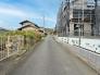 車通りが少なく、落ち着いた環境なので、お子さまの外遊びや自転車の練習も安心。