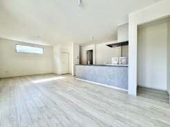 家族の団らんスペースリビングは約18.0帖以上