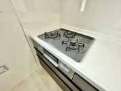 【3口ガスコンロ】