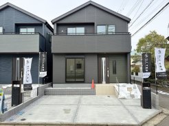 広がりと安らぎを感じる、静かな街並み