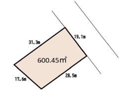 秦野市本町1丁目