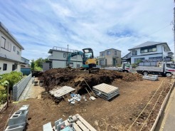 小中学校まで徒歩10分のため、お子様の通学も安心ですね♪