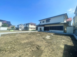 将来心配される地震に対して、耐震性能と制振性能を備えた新築戸建てです。
耐震等級も取得しています。