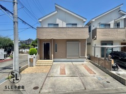 【即日予約可】南西角地×並列2台駐車☆敷地36坪超のゆとりある築浅中古戸建