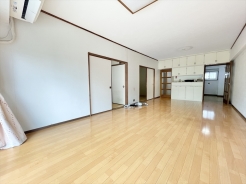 室内綺麗に使用されています。